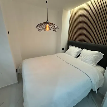 Le Pamela Front De 아파트